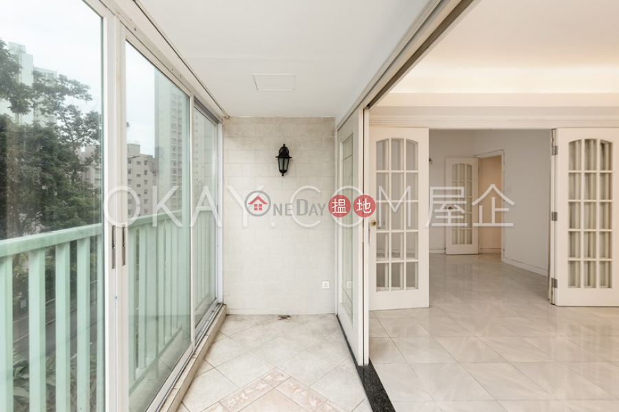 Stylish 4 bedroom with balcony | Rental, Skyline Mansion 年豐園 Rental Listings | Western District (OKAY-R57456)