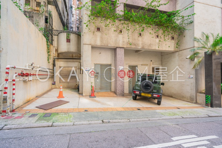 Property Search Hong Kong | OneDay | Residential | Sales Listings | Unique 1 bedroom in Mid-levels West | For Sale