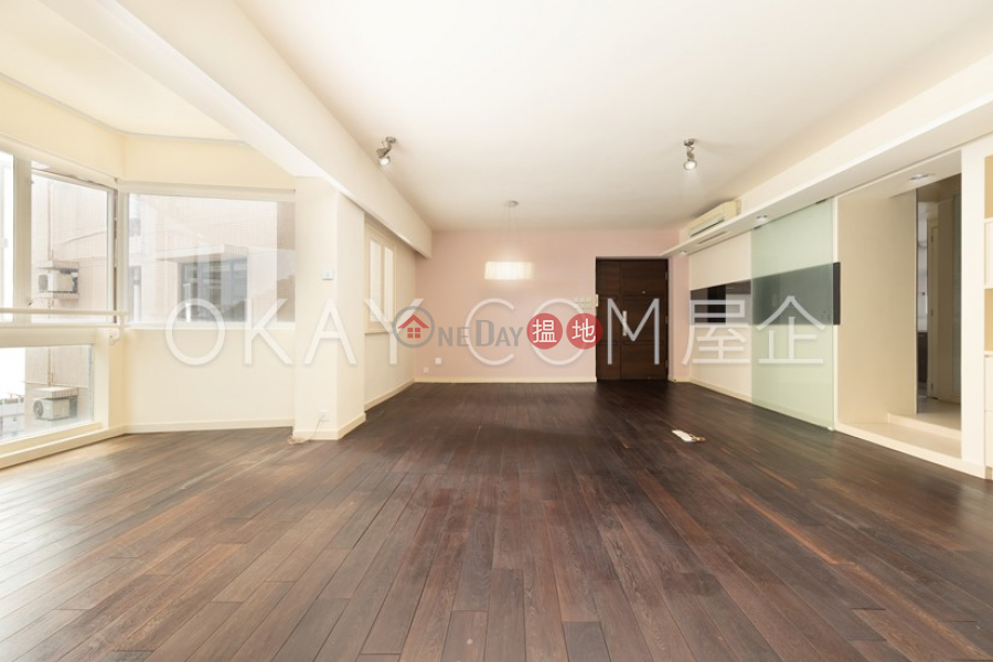 Tasteful 2 bedroom with sea views, balcony | For Sale | Block 45-48 Baguio Villa 碧瑤灣45-48座 Sales Listings