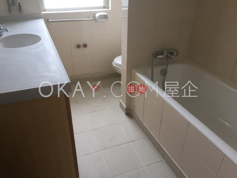 HK$ 60,700/ month 111 Mount Butler Road Block C-D | Wan Chai District, Gorgeous 3 bedroom with parking | Rental