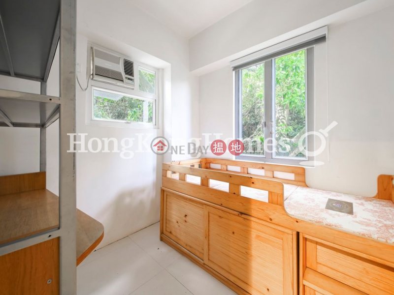 HK$ 38,000/ month Y. Y. Mansions block A-D Western District 3 Bedroom Family Unit for Rent at Y. Y. Mansions block A-D