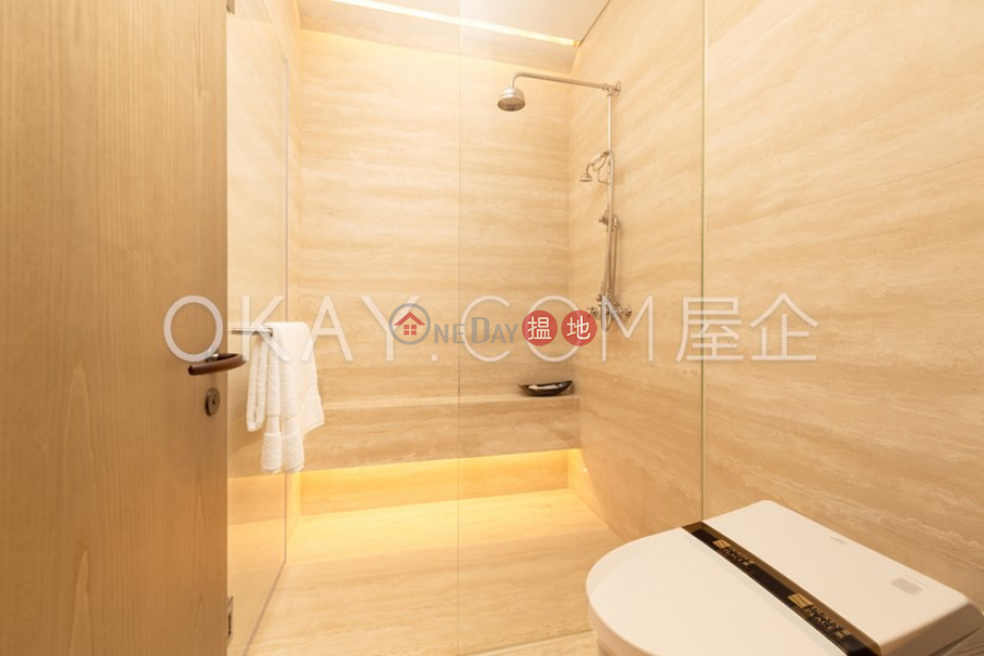 Unique 4 bedroom with balcony | For Sale, Dukes Place (or Duke\'s Place) 皇第 Sales Listings | Wan Chai District (OKAY-S387005)