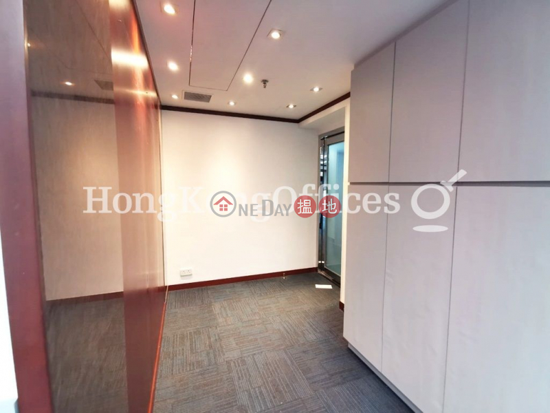 HK$ 43,431/ month | Jonsim Place Wan Chai District | Office Unit for Rent at Jonsim Place