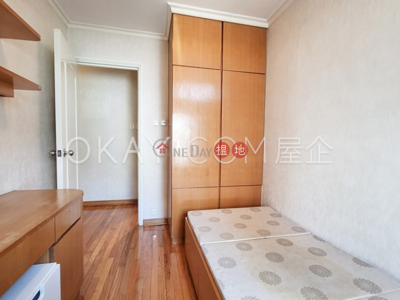 HK$ 32,000/ month, Island Place, Eastern District Unique 3 bedroom in North Point | Rental