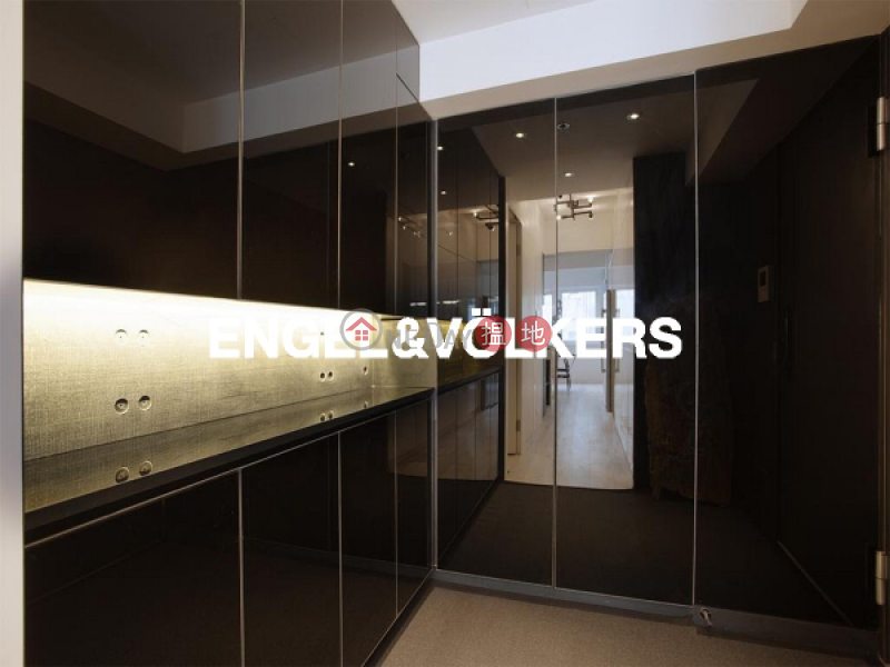 2 Bedroom Flat for Sale in Sheung Wan, Central Mansion 中央大廈 Sales Listings | Western District (EVHK44338)