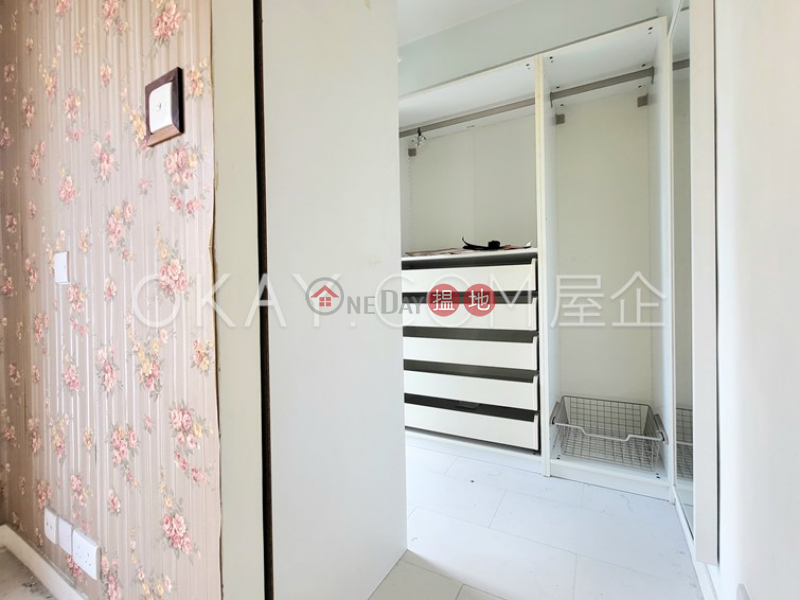 Tasteful 1 bedroom on high floor with balcony | Rental | 126 Caine Road | Western District | Hong Kong, Rental HK$ 26,000/ month