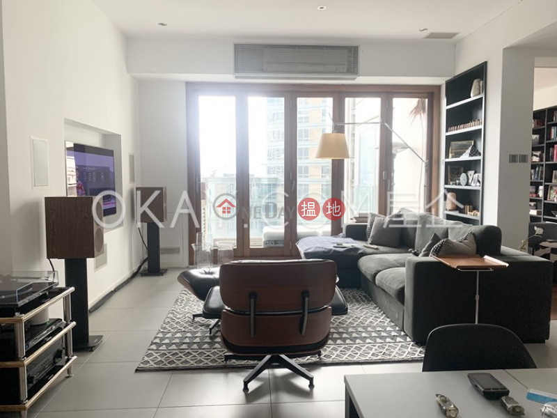 Unique 2 bedroom on high floor with balcony & parking | For Sale | Estella Court 香海大廈 Sales Listings