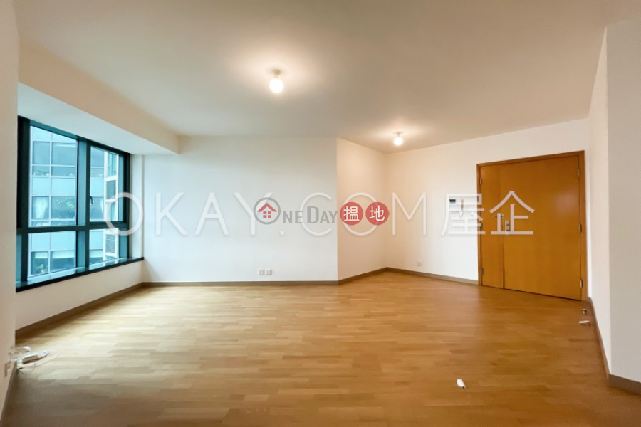Property Search Hong Kong | OneDay | Residential, Rental Listings | Elegant 3 bedroom on high floor with harbour views | Rental
