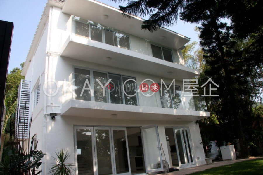 HK$ 21M, Chi Fai Path Village Sai Kung | Elegant house with rooftop, balcony | For Sale