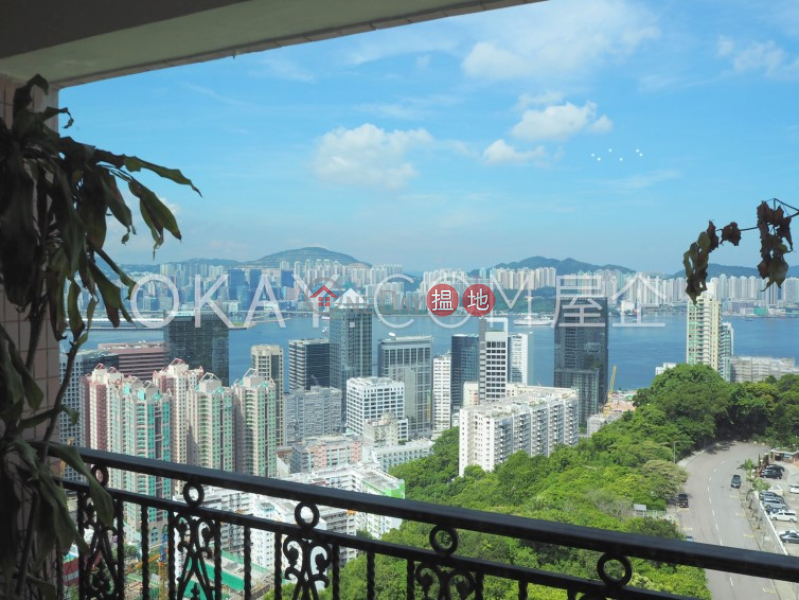 HK$ 76,000/ month, Pacific Palisades, Eastern District | Luxurious penthouse with rooftop & balcony | Rental