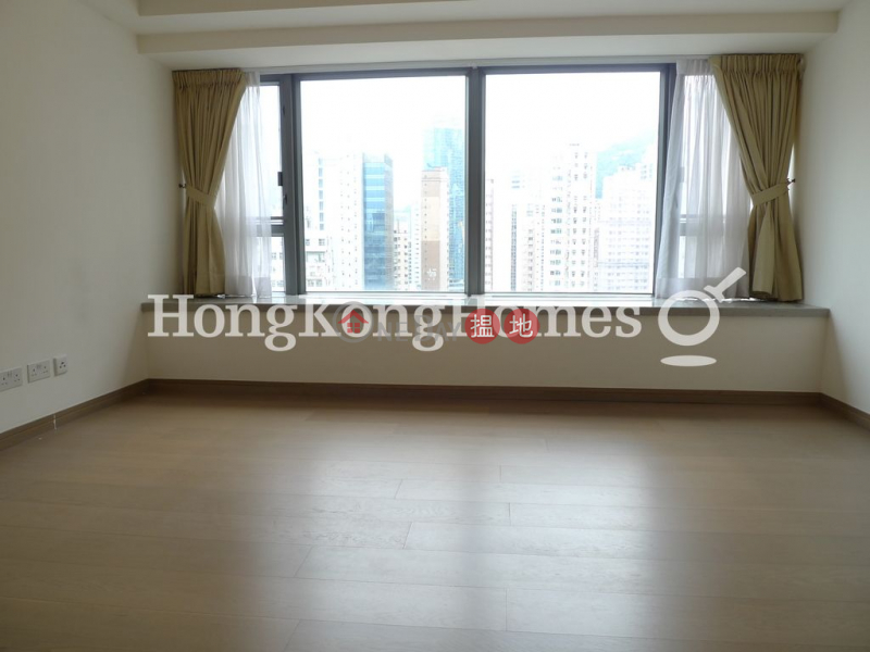 3 Bedroom Family Unit for Rent at Centre Point | Centre Point 尚賢居 Rental Listings