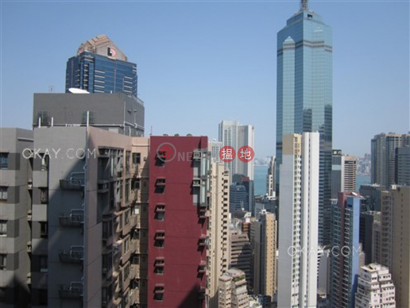 Charming 3 bed on high floor with harbour views | Rental, 108 Hollywood Road | Central District Hong Kong Rental | HK$ 45,000/ month