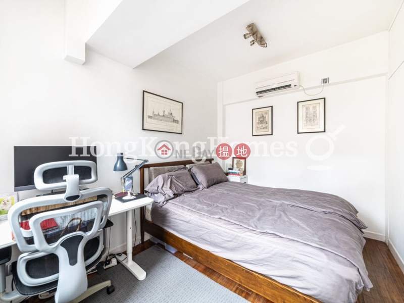 HK$ 12.88M | Po Tak Mansion | Wan Chai District | 3 Bedroom Family Unit at Po Tak Mansion | For Sale