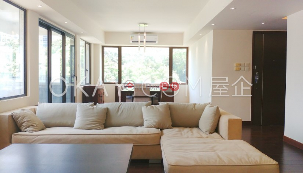Luxurious 3 bedroom with balcony | For Sale | Botanical Court 寶林閣 Sales Listings