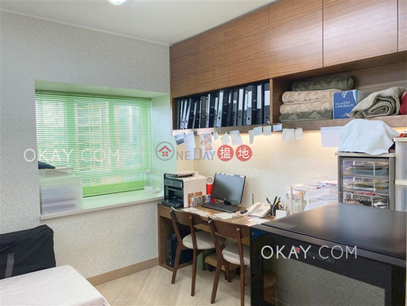 Property Search Hong Kong | OneDay | Residential | Sales Listings, Stylish 2 bedroom on high floor with racecourse views | For Sale