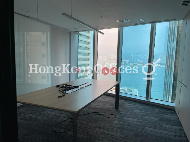 Golden Centre, High Office / Commercial Property, Rental Listings, HK$ 236,940/ month