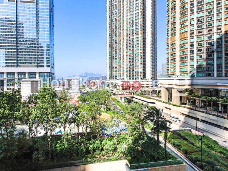 Property Search Hong Kong | OneDay | Residential Rental Listings | 3 Bedroom Family Unit for Rent at The Waterfront Phase 2 Tower 7