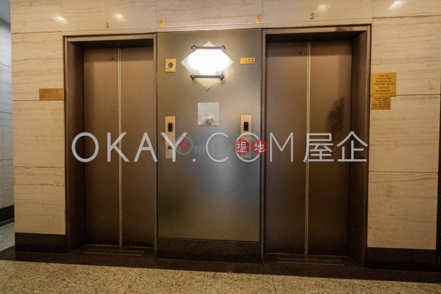 HK$ 8.8M | Cameo Court Central District | Unique 2 bedroom in Mid-levels West | For Sale