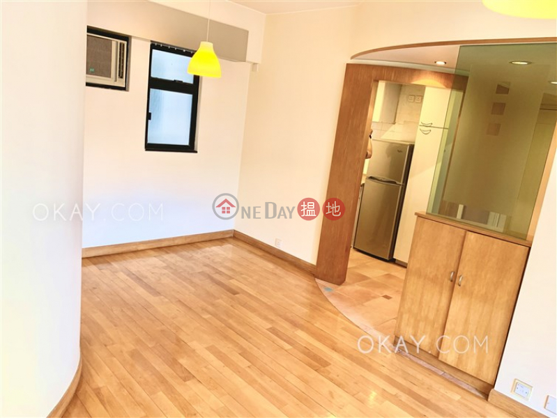 Stylish 2 bedroom on high floor with parking | For Sale | 52 Conduit Road | Western District | Hong Kong | Sales | HK$ 13.25M
