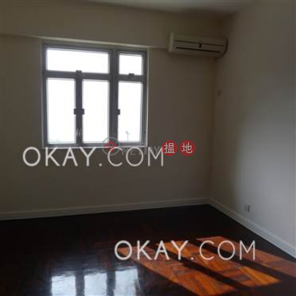 HK$ 78,000/ month Scenic Villas, Western District, Efficient 4 bedroom with balcony & parking | Rental