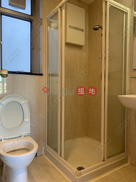 擎天半島兩房一套1柯士甸道西 | 油尖旺|香港|出售HK$ 1,800萬