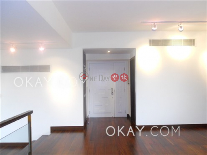 Rare 3 bedroom with parking | Rental, Broadwood Park 柏樂苑 Rental Listings | Wan Chai District (OKAY-R13939)