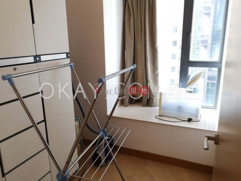 HK$ 25,000/ month | 18 Upper East | Eastern District, Unique 3 bedroom on high floor with balcony | Rental