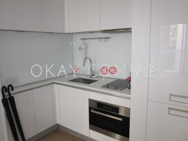 HK$ 26,000/ month | yoo Residence | Wan Chai District | Practical 1 bedroom with balcony | Rental