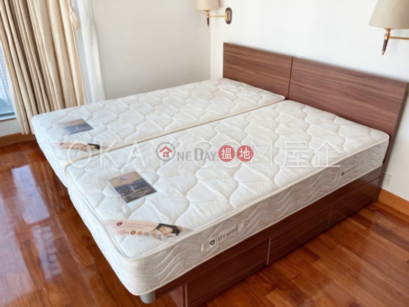 Property Search Hong Kong | OneDay | Residential Sales Listings Elegant 3 bedroom on high floor with sea views | For Sale