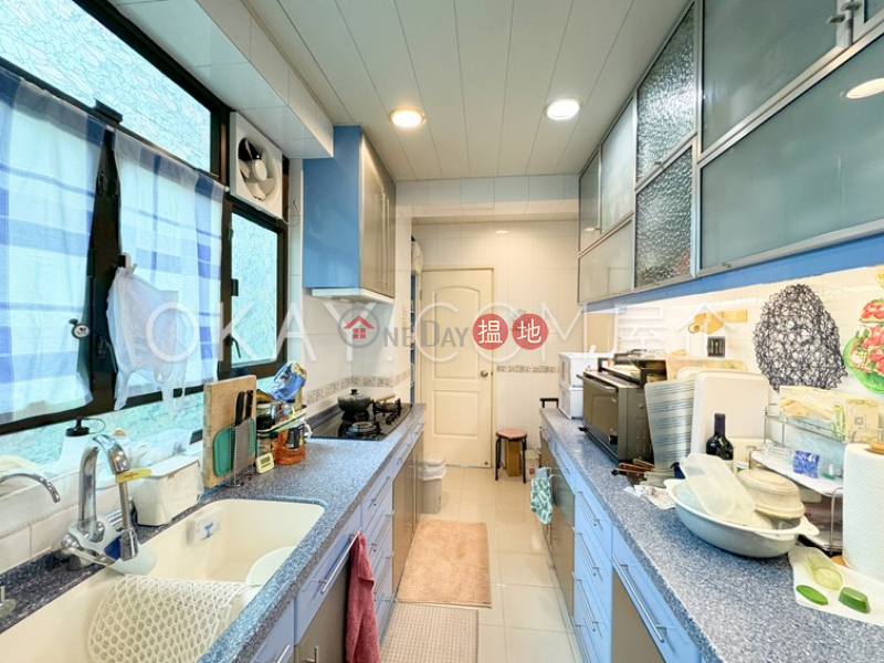 Gorgeous 3 bedroom with parking | For Sale 22-24 Kennedy Road | Central District, Hong Kong Sales HK$ 33.8M