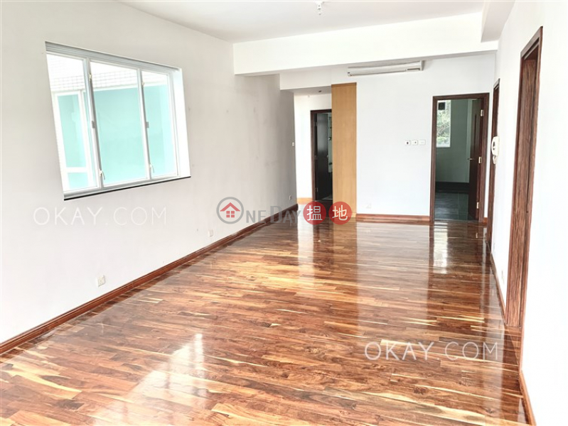 Rare 4 bedroom with balcony & parking | Rental | 8 Po Fung Terrace | Tsuen Wan, Hong Kong Rental HK$ 37,800/ month