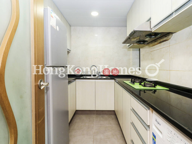 3 Bedroom Family Unit for Rent at Hollywood Terrace | 123 Hollywood Road | Central District, Hong Kong, Rental, HK$ 38,000/ month
