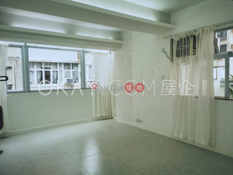 Generous 2 bedroom on high floor with rooftop | For Sale, 14 Tai Yuen Street | Wan Chai District Hong Kong, Sales | HK$ 9.5M