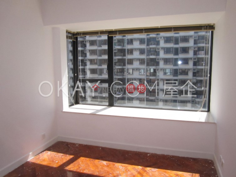 HK$ 56,000/ month | 62B Robinson Road Western District | Stylish 3 bedroom on high floor | Rental