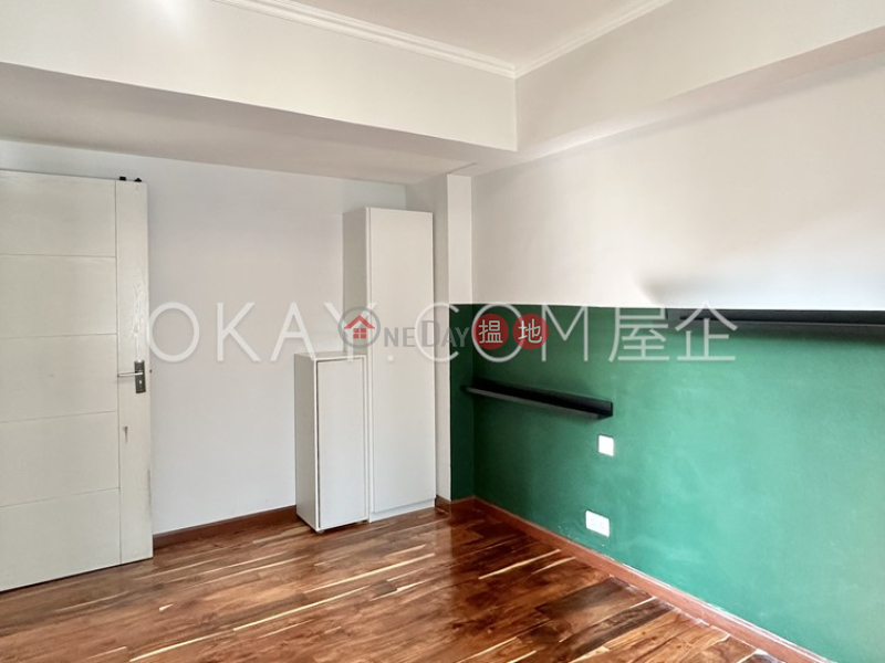 HK$ 13M Hanwin Mansion, Western District Elegant 2 bedroom in Mid-levels West | For Sale