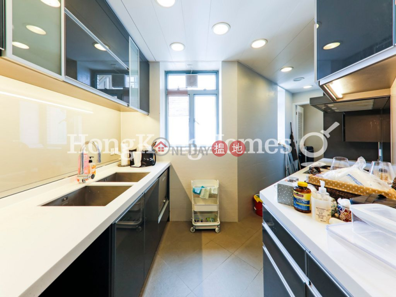 HK$ 49,000/ month, 2 Park Road Western District 3 Bedroom Family Unit for Rent at 2 Park Road
