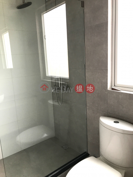 HK$ 65,000/ month House 6 Forest Hill Villa | Sai Kung Modern 5 Bed Villa Pool & Garage