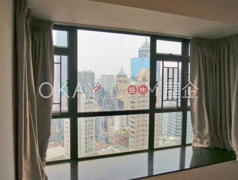 Lovely 3 bedroom with balcony & parking | Rental | The Grand Panorama 嘉兆臺 Rental Listings