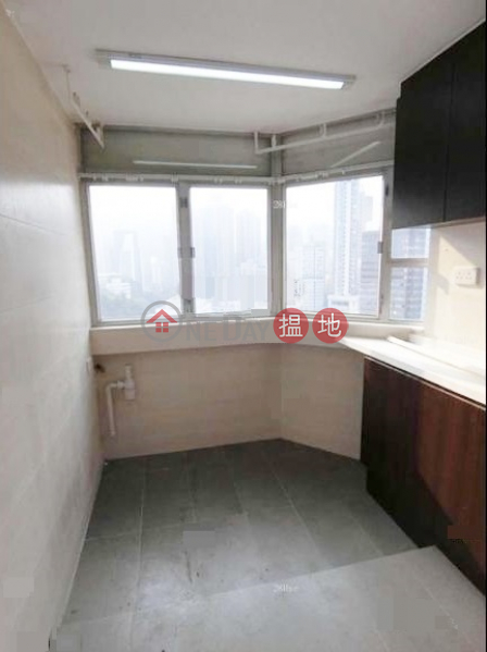 Oi Kwan Court Very High Residential | Sales Listings, HK$ 7.99M