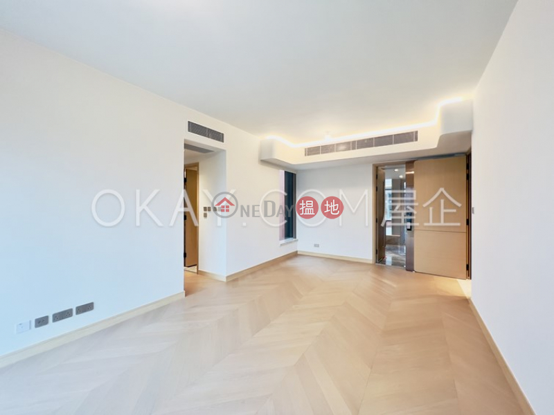 Stylish 3 bedroom with balcony | Rental, 22A Kennedy Road 堅尼地道22A號 Rental Listings | Central District (OKAY-R734530)