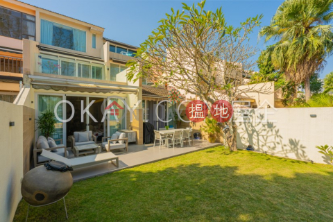 Lovely house with sea views | For Sale, Phase 1 Beach Village, 7 Seahorse Lane 碧濤1期海馬徑7號 | Lantau Island (OKAY-S59323)_0