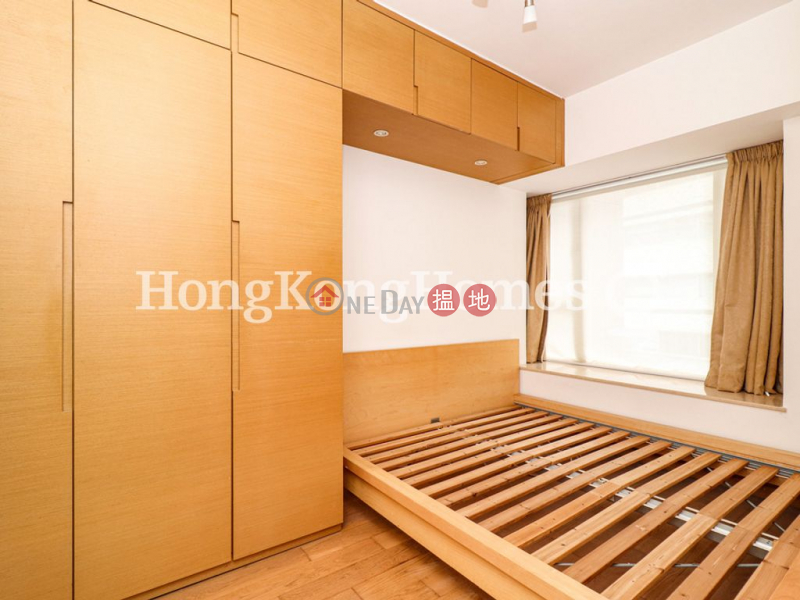 HK$ 18.8M Centrestage Central District 3 Bedroom Family Unit at Centrestage | For Sale