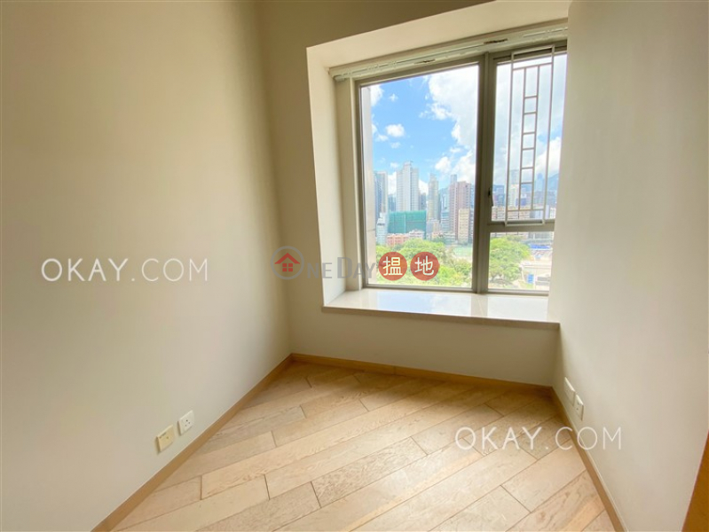 Elegant 3 bedroom with balcony | For Sale | Chatham Gate 昇御門 Sales Listings