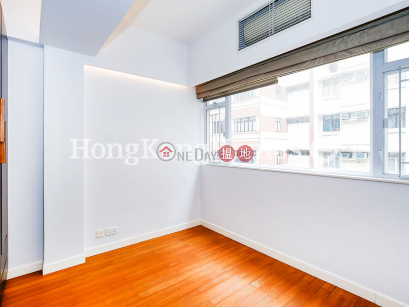 Property Search Hong Kong | OneDay | Residential, Sales Listings | 3 Bedroom Family Unit at Lee King Building | For Sale