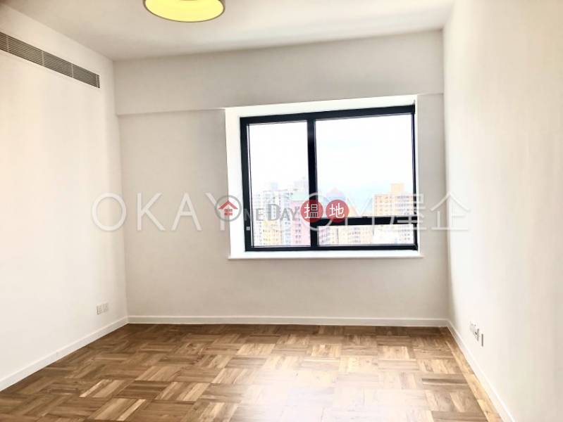 Gorgeous 3 bedroom with parking | Rental, Queen\'s Garden 裕景花園 Rental Listings | Central District (OKAY-R23351)