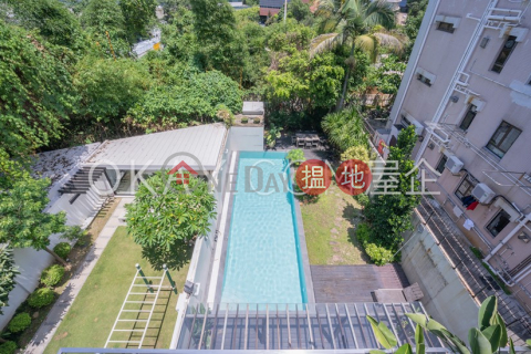 Lovely house with rooftop & parking | For Sale | Springfield Gardens 春暉閣 _0