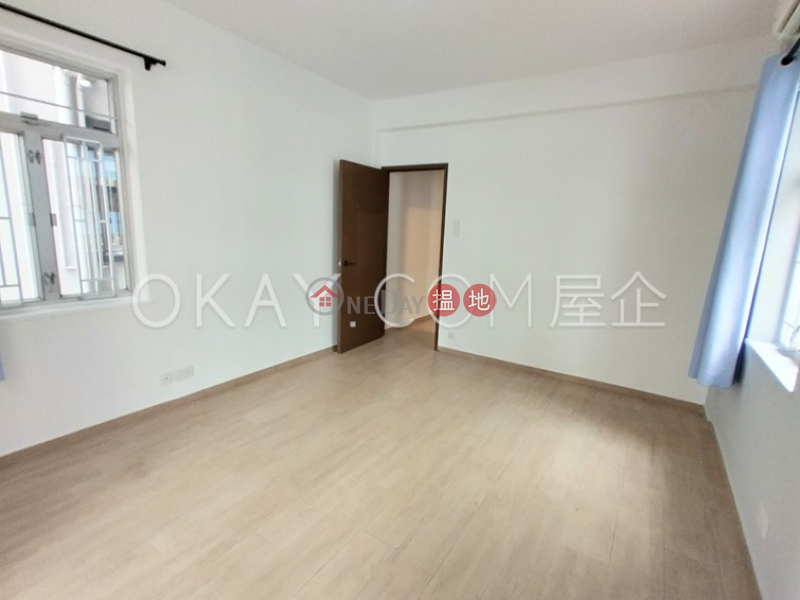 HK$ 45,000/ month | Nairn Court Kowloon City | Stylish 3 bedroom on high floor with balcony | Rental