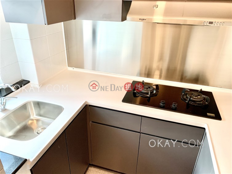 Gorgeous 2 bedroom on high floor with parking | For Sale | No 2 Hatton Road 克頓道2號 Sales Listings