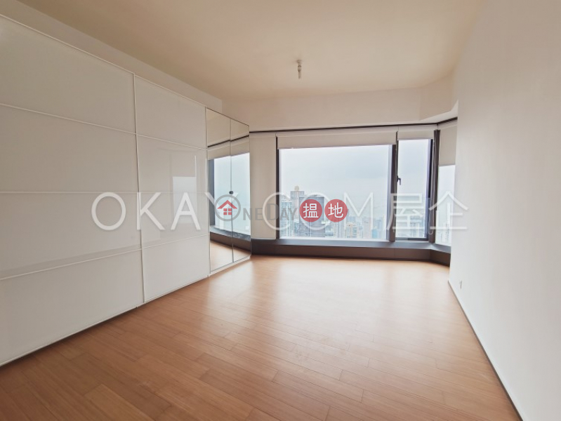 Property Search Hong Kong | OneDay | Residential | Sales Listings | Exquisite 3 bed on high floor with harbour views | For Sale
