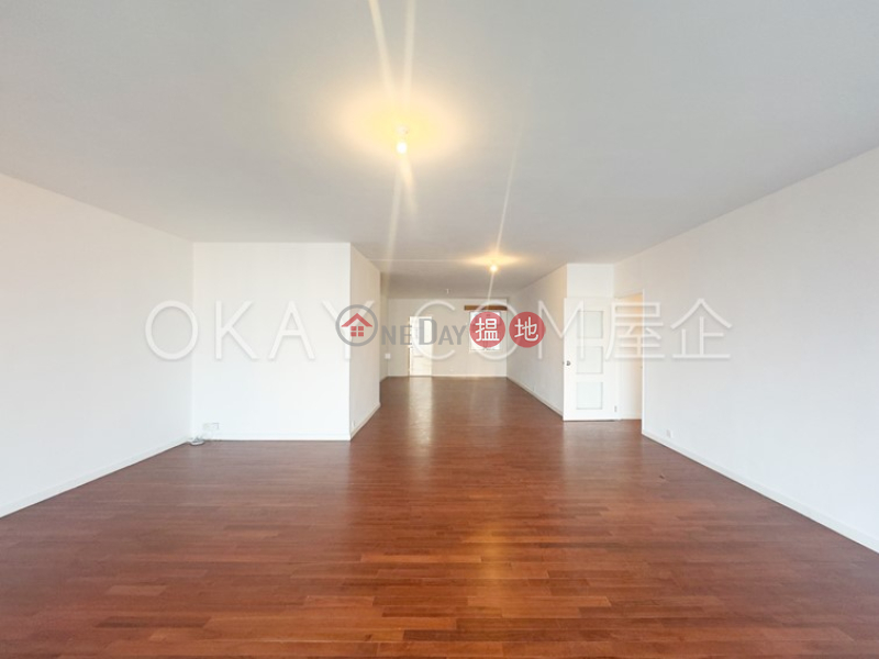 Beautiful 3 bed on high floor with balcony & parking | Rental | Fairmont Gardens 翠錦園 Rental Listings